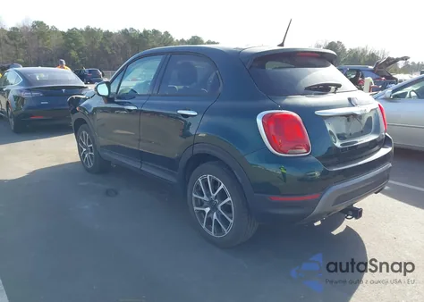 2016 Fiat 500X Trekking Plus из США, поврежденный, VIN ZFBCFYET7GP502022